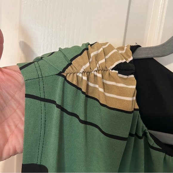 Enfocus Studio Striped Dress with Full Slip Rouched Shoulder SZ 6 - Picture 5 of 7